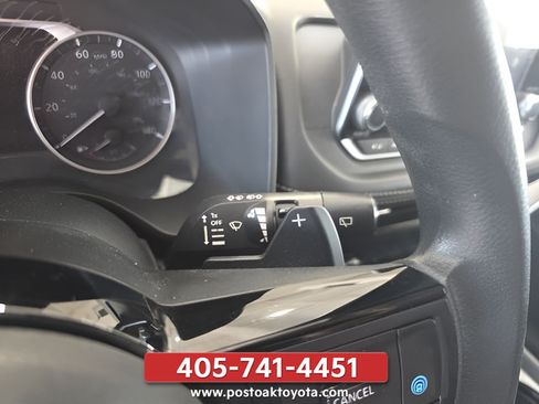 Used 2021 Nissan Rogue SV AWD/4WD image 14