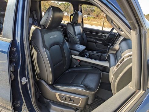 Used 2019 RAM 1500 Laramie w/ Sport Appearance Package image 51