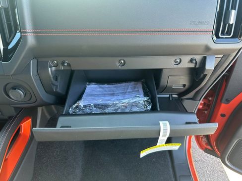 New 2025 Nissan Frontier PRO-4X w/ Pro Convenience Package image 28