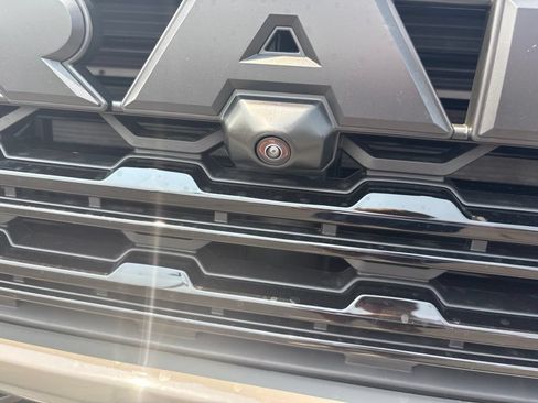 New 2026 RAM 3500 Limited AWD/4WD image 9