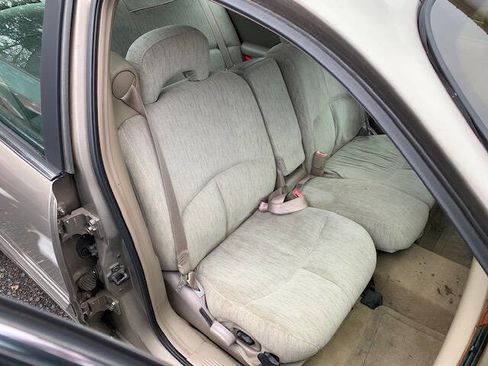 Used 2002 Buick Le Sabre Custom w/ Luxury Pkg image 13