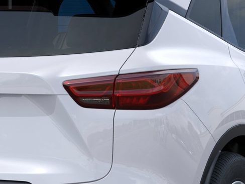 New 2026 Chevrolet Blazer LT w/ Convenience Package FWD image 11