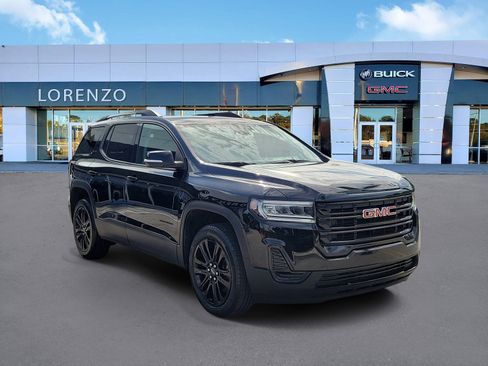Used 2023 GMC Acadia SLE w/ Driver Convenience Package FWD image 3
