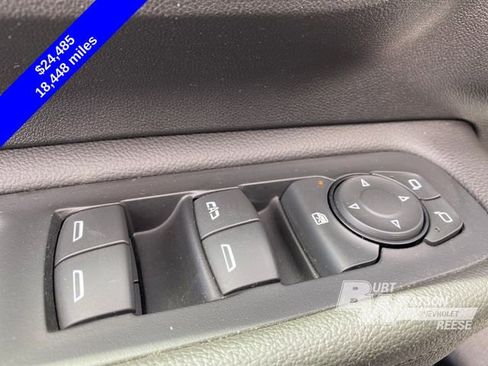 Used 2023 GMC Terrain SLE w/ Driver Convenience Package AWD/4WD image 16