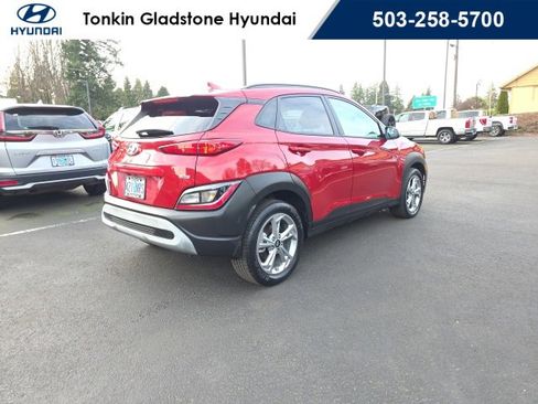 Certified 2022 Hyundai Kona SEL w/ Cargo Package image 5