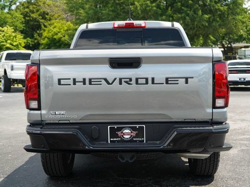 Used 2025 Chevrolet Colorado W/T RWD image 21