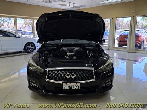 Used 2016 INFINITI Q50 3.0t Premium w/ Driver Assistance Package RWD image 8