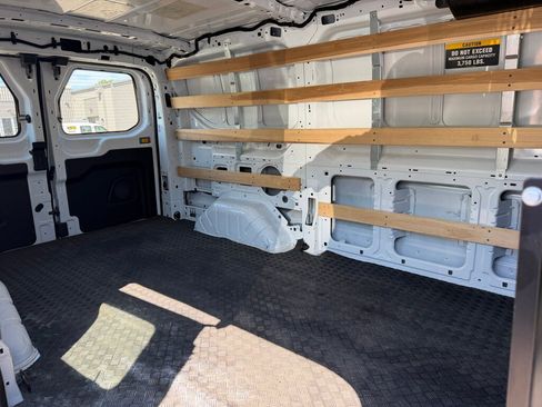 Used 2025 Ford Transit 250 Low Roof w/ Exterior Upgrade Package RWD image 5