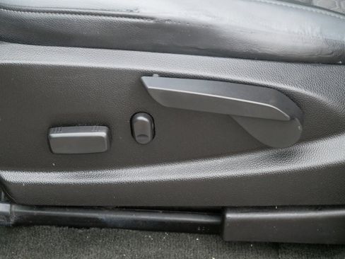 Used 2016 Chevrolet Colorado Z71 image 20