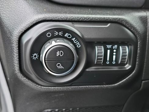 Used 2020 Jeep Gladiator Mojave image 22