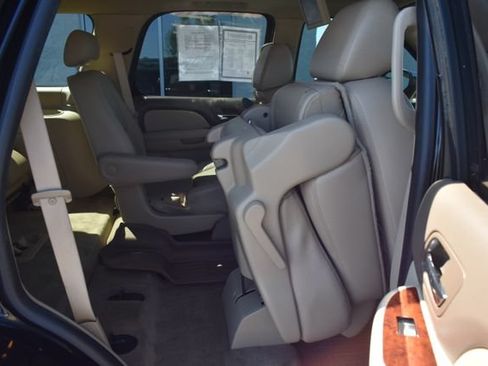 Used 2009 Chevrolet Tahoe LTZ AWD/4WD image 39
