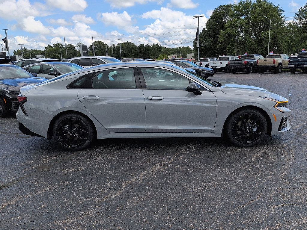 New 2026 Kia K5 GT-Line w/ GT-Line Premium Package AWD/4WD image 2