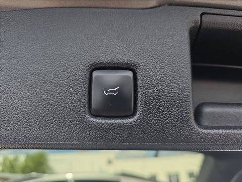 Used 2024 Ford Escape ST-Line w/ Tech Pack #1 FWD image 25