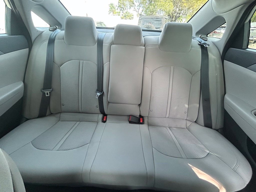 Used 2018 Hyundai Sonata SE FWD image 13