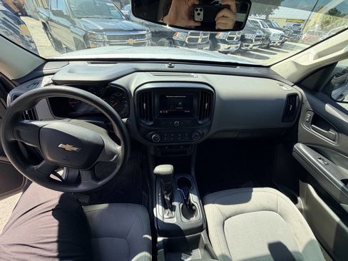Used 2019 Chevrolet Colorado W/T RWD image 15