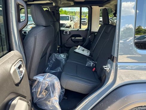 New 2026 Jeep Wrangler Unlimited Sport AWD/4WD image 20