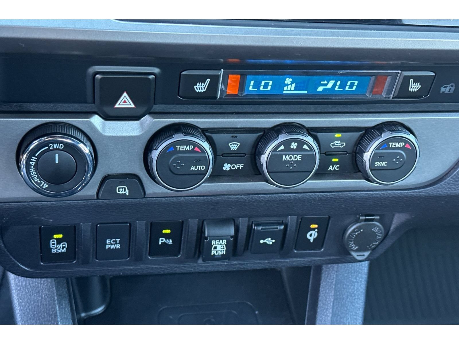 Certified 2022 Toyota Tacoma Limited w/ Nightshade Package AWD/4WD image 23