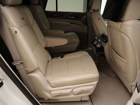 Used 2021 Cadillac Escalade Sport Platinum image 62