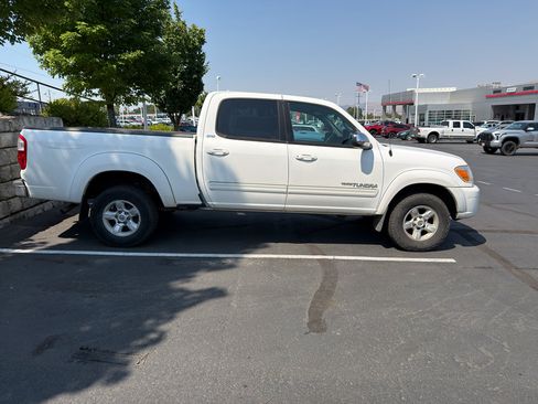 Used 2006 Toyota Tundra SR5 w/ TRD Off-Road Pkg AWD/4WD image 6