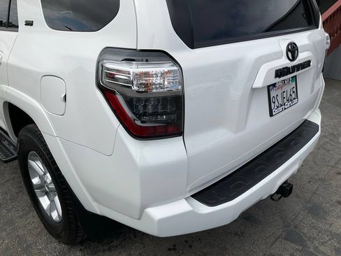 Used 2019 Toyota 4Runner SR5 Premium AWD/4WD image 88