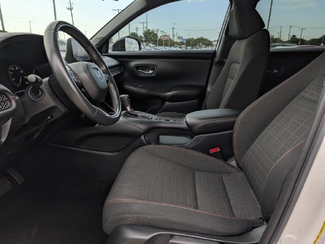 Used 2024 Honda HR-V Sport image 25