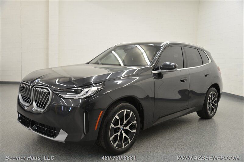 Used 2026 BMW X3 xDrive30i w/ Convenience Package AWD/4WD image 4