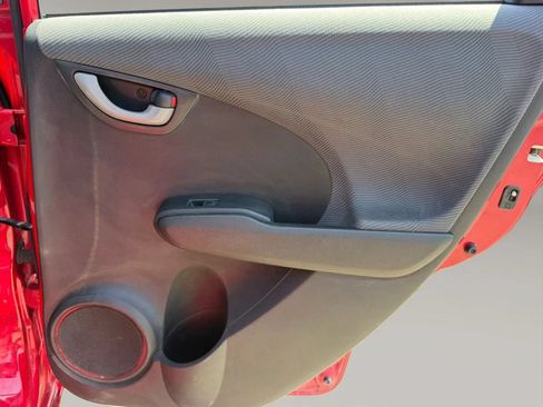 Used 2013 Honda Fit image 17