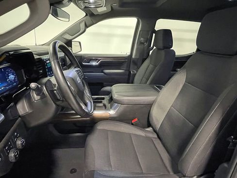 Used 2023 Chevrolet Silverado 1500 RST w/ Z71 Off-Road Package image 3