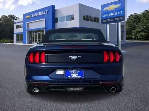 Used 2019 Ford Mustang Premium image 5