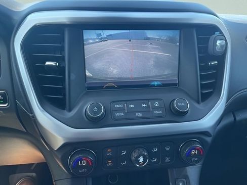 Used 2017 GMC Acadia SLT image 25