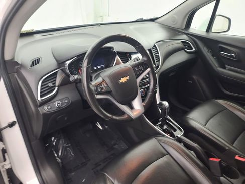 Used 2017 Chevrolet Trax Premier w/ Driver Confidence II Package image 22