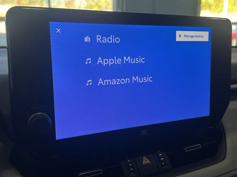 Used 2023 Toyota RAV4 XLE Premium image 23