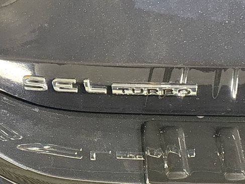 New 2026 Volkswagen Tiguan SEL R-Line image 25