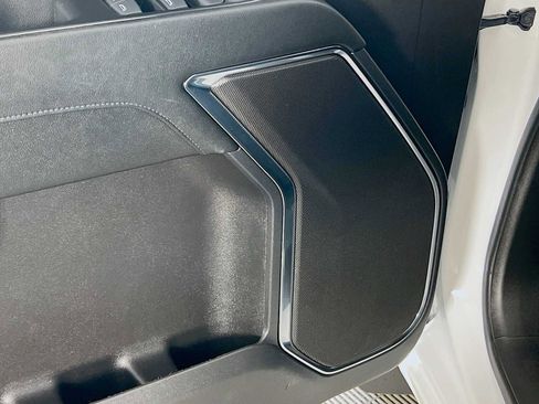 Used 2023 Chevrolet Silverado 1500 LT AWD/4WD image 17