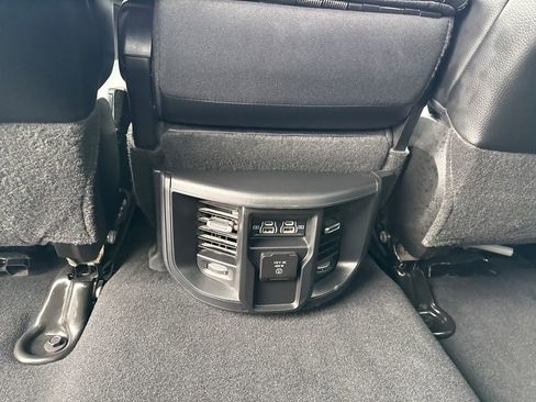 Used 2024 RAM 2500 Laramie image 33