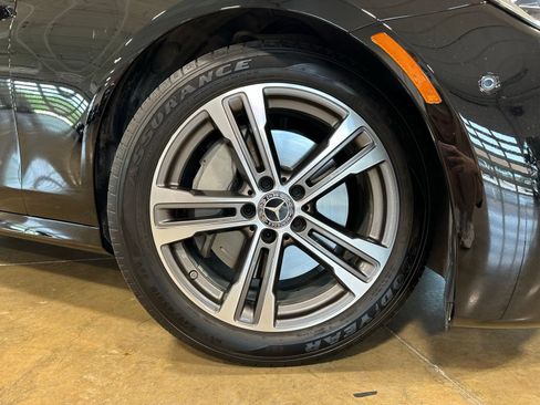 Used 2023 Mercedes-Benz E 350 Sedan image 9