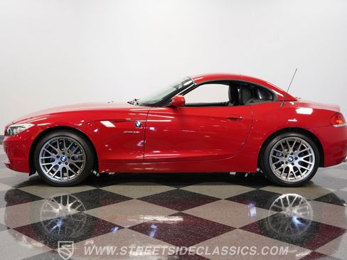 Used 2013 BMW Z4 sDrive35i RWD image 2