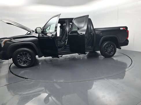 Used 2025 Toyota Tundra SR5 w/ SR5 Convenience Package AWD/4WD image 59