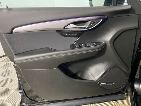 Certified 2025 Buick Envision Sport Touring image 13