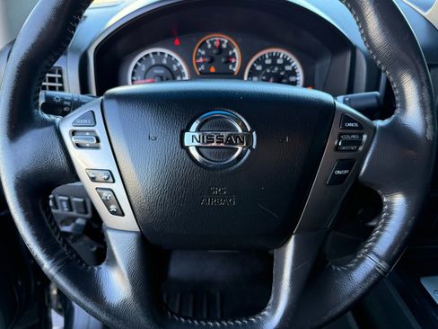 Used 2015 Nissan Titan SV w/ SV Value Truck Package image 11