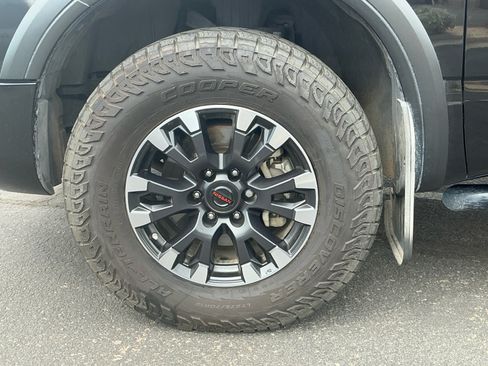 Used 2021 Nissan Titan PRO-4X w/ Pro-4x Convenience Package AWD/4WD image 26