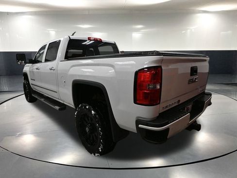 Used 2015 GMC Sierra 2500 Denali w/ Snow Plow Prep Package image 9