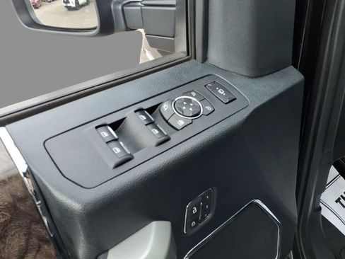 Used 2019 Ford F350 Lariat w/ Lariat Ultimate Package AWD/4WD image 17