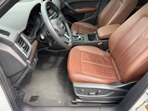 Used 2019 Audi Q5 2.0T Premium Plus w/ Premium Plus Package image 27