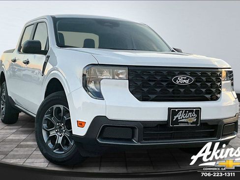 Used 2025 Ford Maverick XLT w/ 4K Tow Package image 3