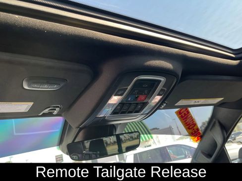 Used 2022 RAM 1500 Laramie image 19