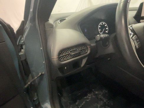 Used 2024 Honda HR-V Sport image 33