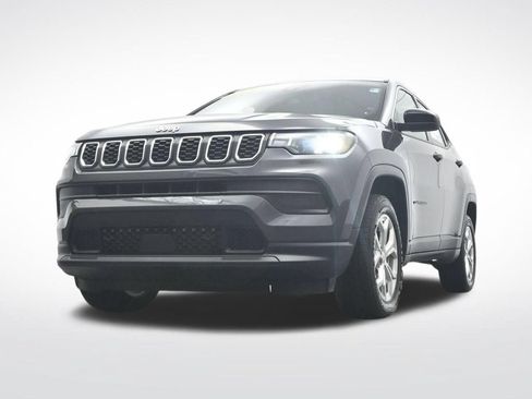 Used 2024 Jeep Compass Sport AWD/4WD image 45