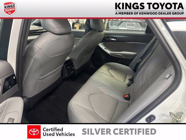 Used 2019 Toyota Avalon Limited w/ Advanced Safety Package FWD image 18