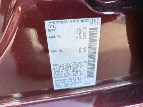 Used 2025 Nissan Altima 2.5 SV FWD image 30